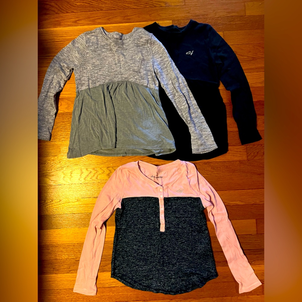 Abercrombie and Fitch Long sleeved top bundle